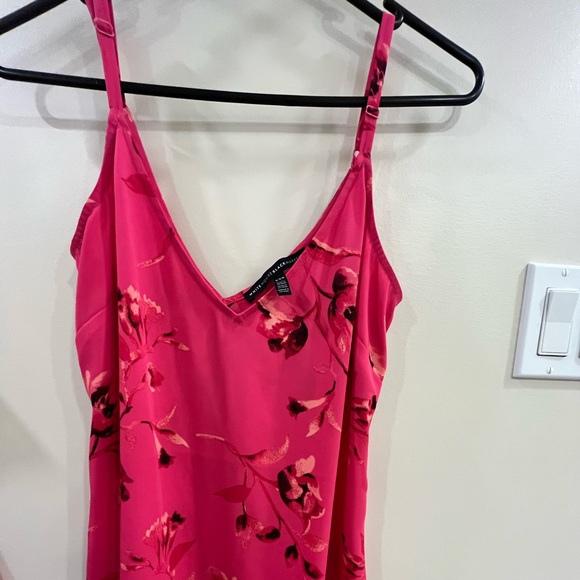 Pink Flowy double tank top - Picture 4 of 4